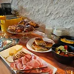 فندق مبيت وإفطار Dolcevita Torreano